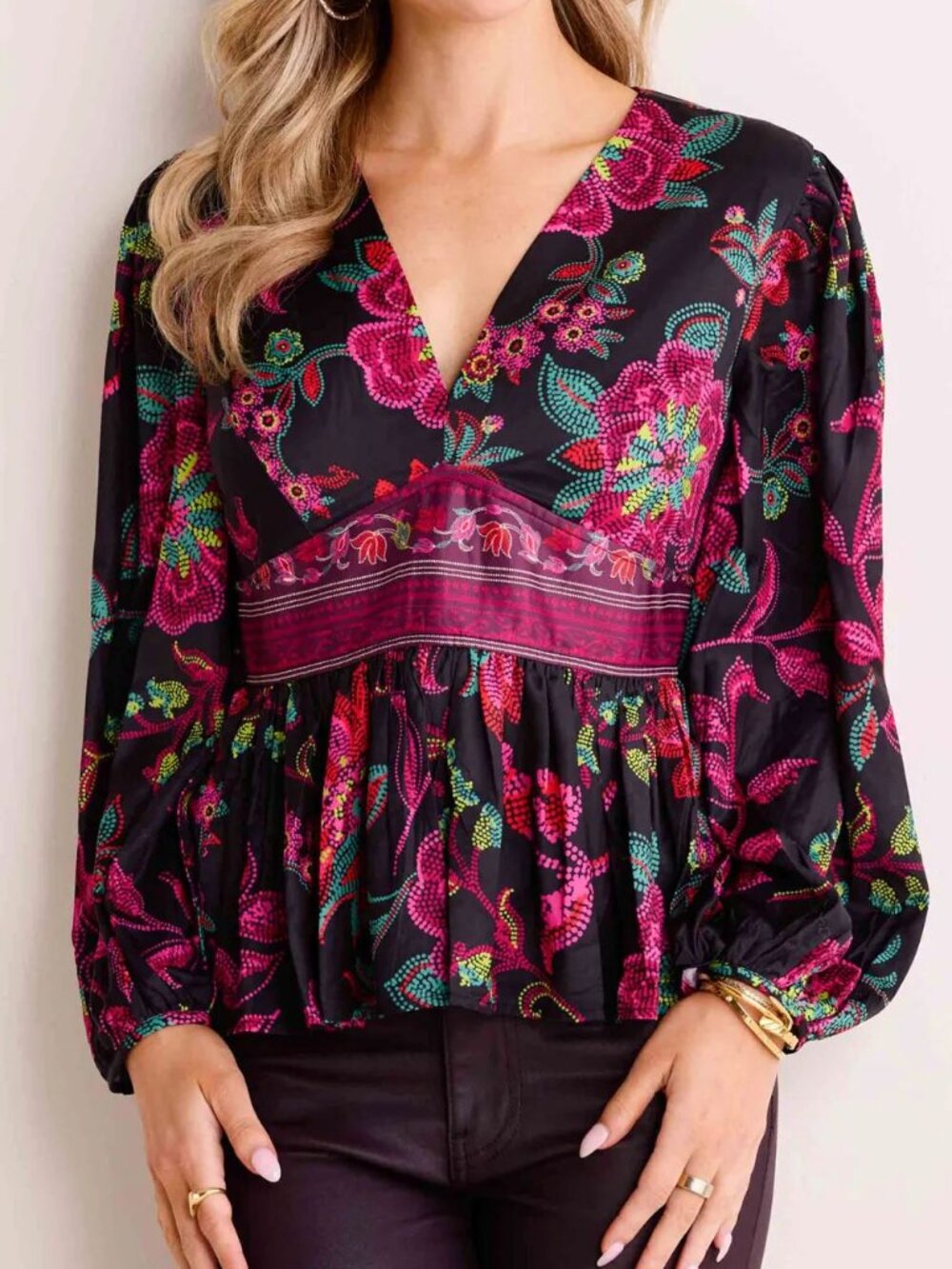 Avara Vibrant Black and Pink Blouse - Size Small